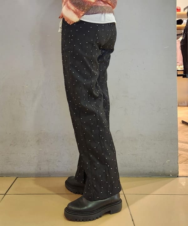 saori KATOさんの「BEAMS WOMEN｜sister jane / Waltz Ruffle Pants」を使ったコーディネート