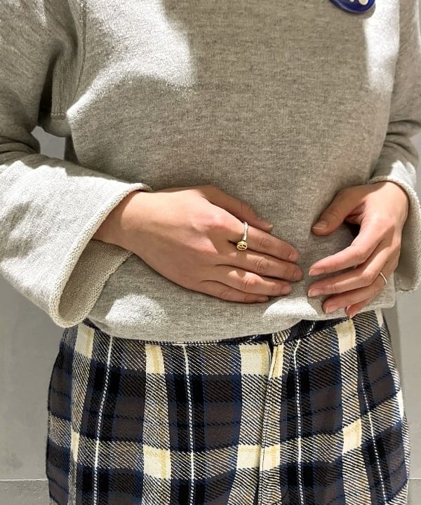葵さんの「BEAMS WOMEN｜ブロード リブ クルーネック スウェット」を使ったコーディネート