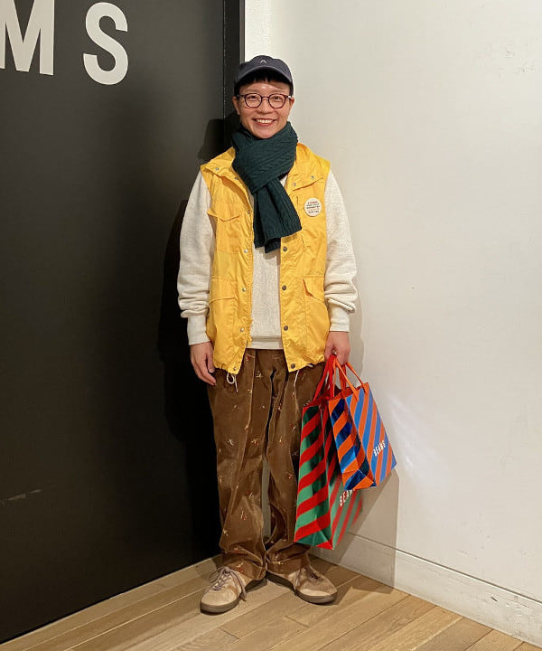 土田 達也さんの「BEAMS WOMEN｜INVERALLAN / Cable Rib Scarf」を使ったコーディネート