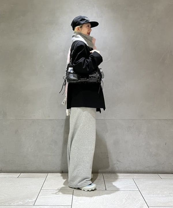 ササキさんの「BEAMS WOMEN｜スパンコール リブ リボン カーディガン」を使ったコーディネート
