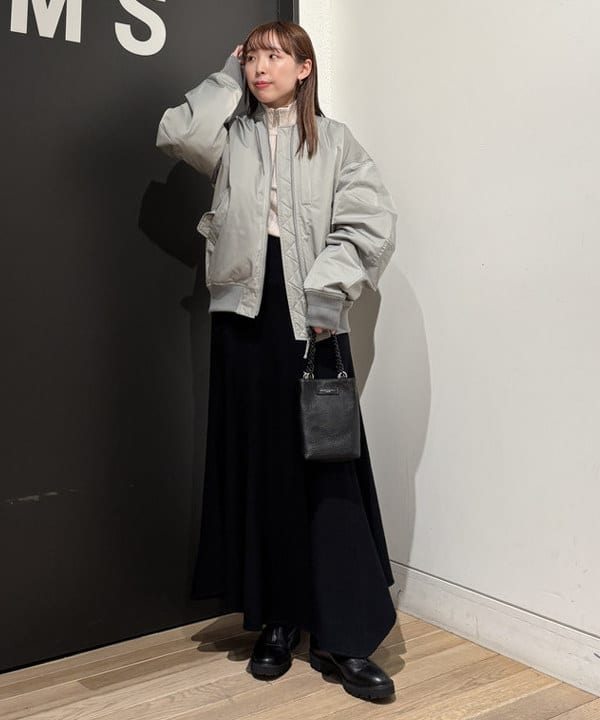 makita mikaさんの「BEAMS WOMEN｜GIANNI CHIARINI / CAMILLA レザートートバッグ」を使ったコーディネート