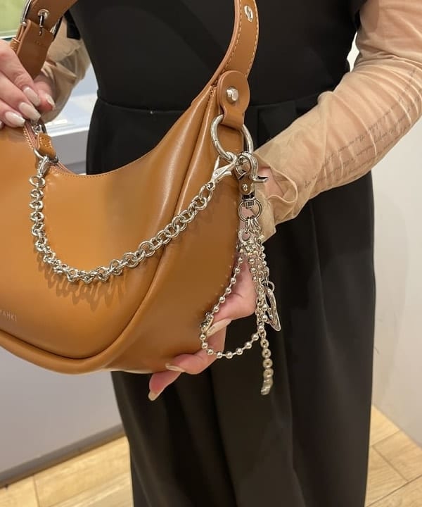 chikaさんの「BEAMS WOMEN｜」を使ったコーディネート