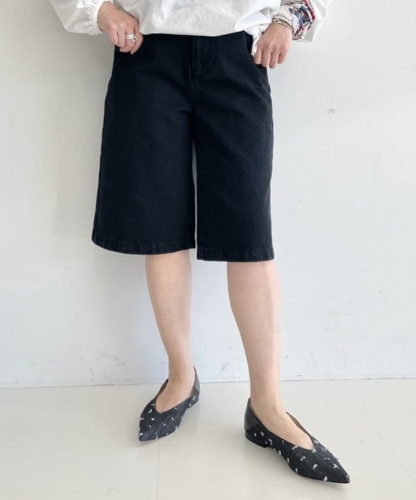 IZUMI MAYUMIさんの「BEAMS WOMEN｜ギャザー ショルダー ブラウス」を使ったコーディネート