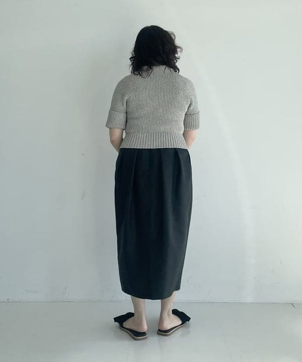 IZUMI MAYUMIさんの「BEAMS WOMEN｜ISLA DE GAR / サテン クロシェ ハンドバッグ」を使ったコーディネート