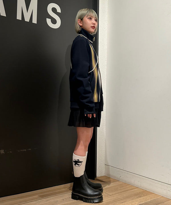 佐藤 亜美さんの「BEAMS WOMEN｜FRED PERRY / Patch Pocket Sports Jacket」を使ったコーディネート
