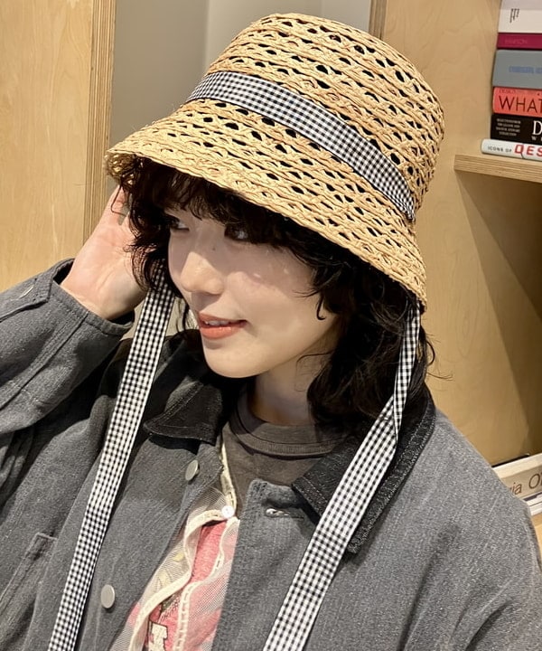 小原 もこさんの「BEAMS WOMEN｜▲【別注】WARE HOUSE / バード イレギュラー プリント Tシャツ」を使ったコーディネート