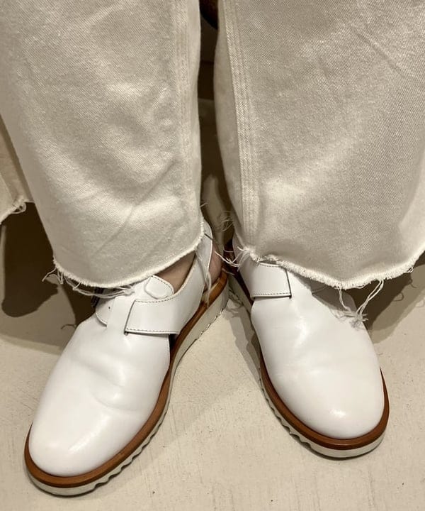 小原 もこさんの「BEAMS WOMEN｜▲【別注】WARE HOUSE / バード イレギュラー プリント Tシャツ」を使ったコーディネート