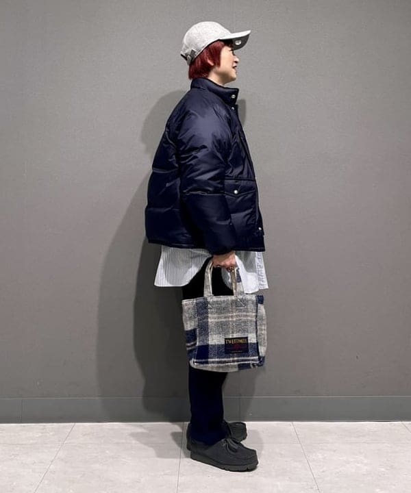 木村 梨香さんの「BEAMS WOMEN｜オックスフォード ストライプ ビッグボタンダウン シャツ」を使ったコーディネート