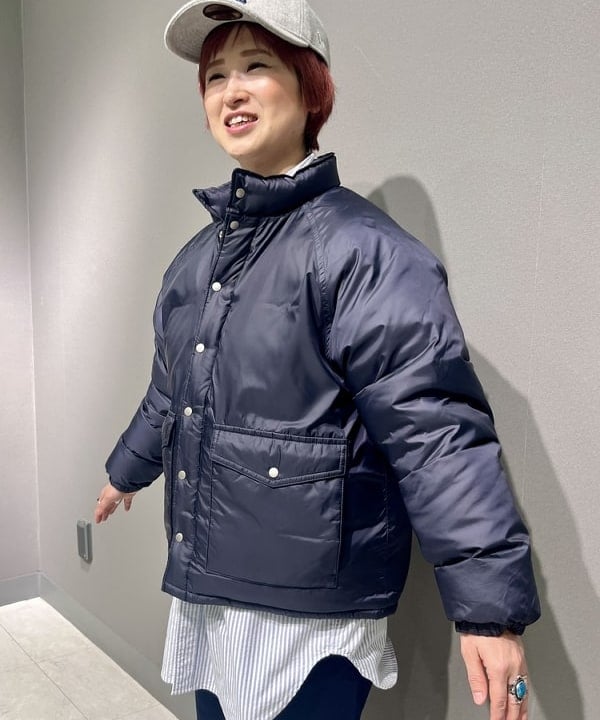 木村 梨香さんの「BEAMS WOMEN｜オックスフォード ストライプ ビッグボタンダウン シャツ」を使ったコーディネート