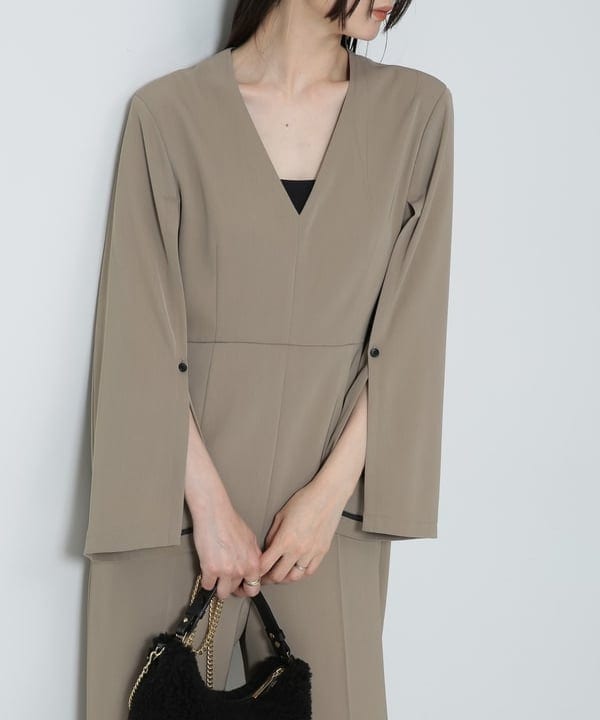 隈元 楓さんの「BEAMS WOMEN｜Vネック オールインワン」を使ったコーディネート