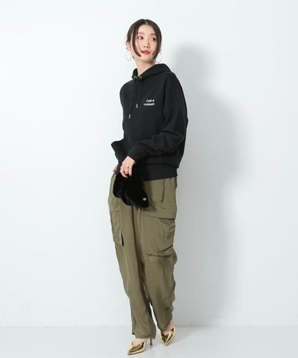 隈元 楓さんの「BEAMS WOMEN｜Les Petits Basics / Cafe & croissant フ―ディー 」を使ったコーディネート