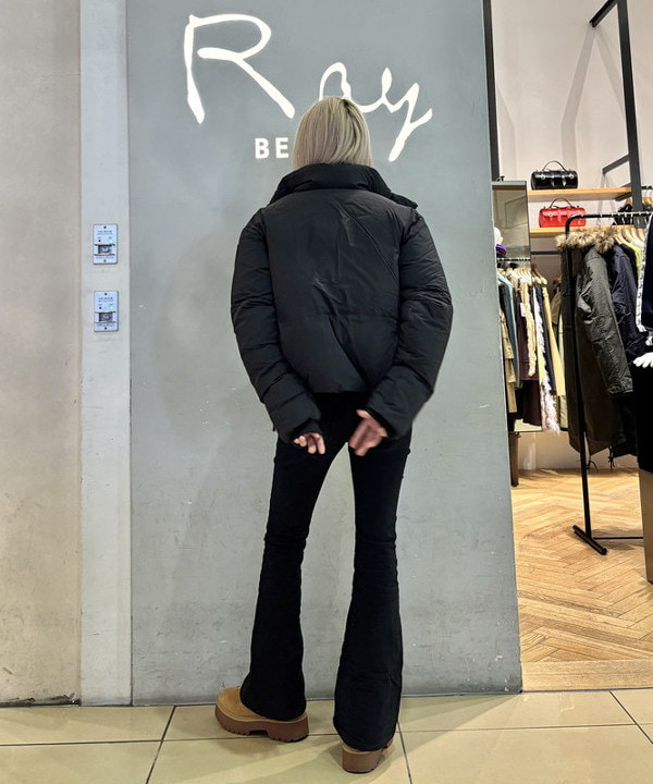 シミズ ネネさんの「BEAMS WOMEN｜」を使ったコーディネート