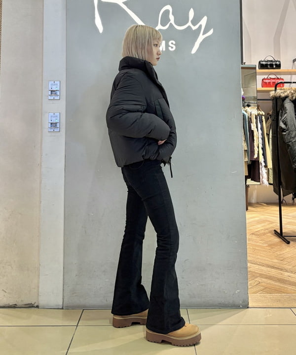 シミズ ネネさんの「BEAMS WOMEN｜」を使ったコーディネート