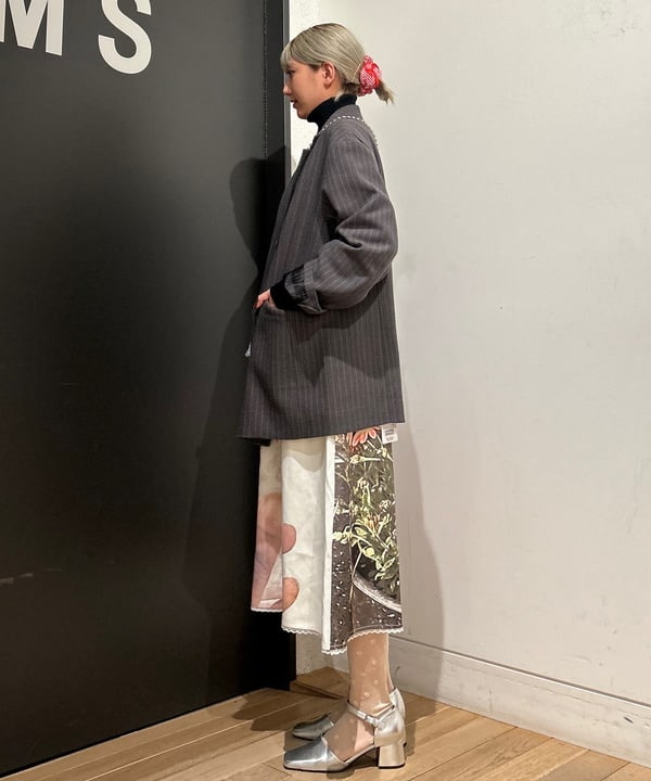 佐藤 亜美さんの「BEAMS WOMEN｜【別注】Casselini / キラキラ ポーチ」を使ったコーディネート