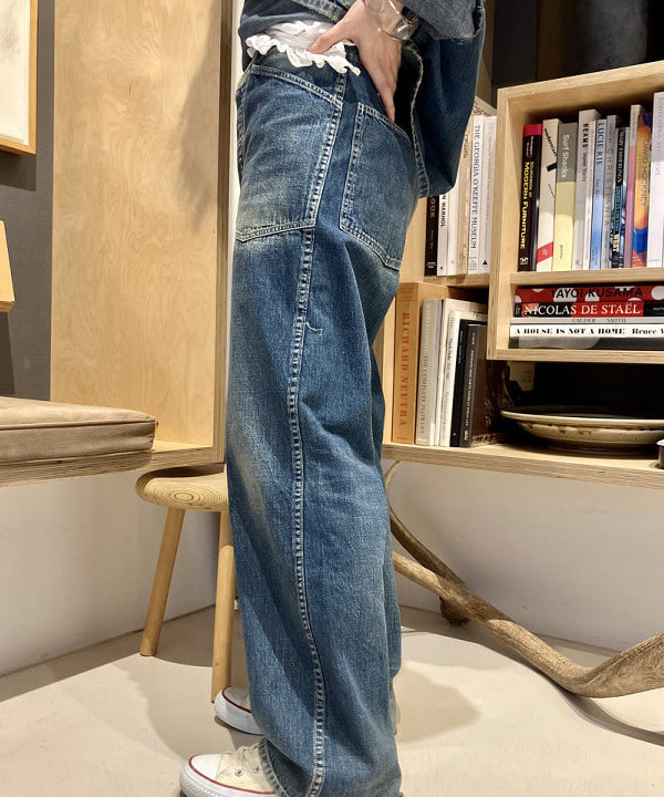 小原 もこさんの「BEAMS WOMEN｜【別注】BUZZ RICKSON’s / USED USARMY PANTS」を使ったコーディネート