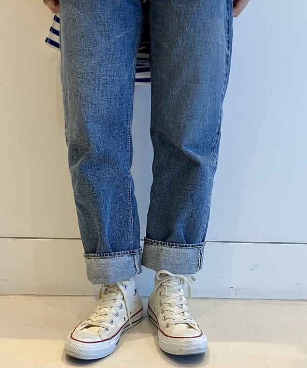 小原 もこさんの「BEAMS WOMEN｜ソリッド ミリタリー ブルゾン ノーカラー」を使ったコーディネート