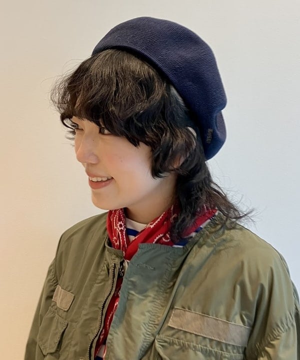 小原 もこさんの「BEAMS WOMEN｜ソリッド ミリタリー ブルゾン ノーカラー」を使ったコーディネート