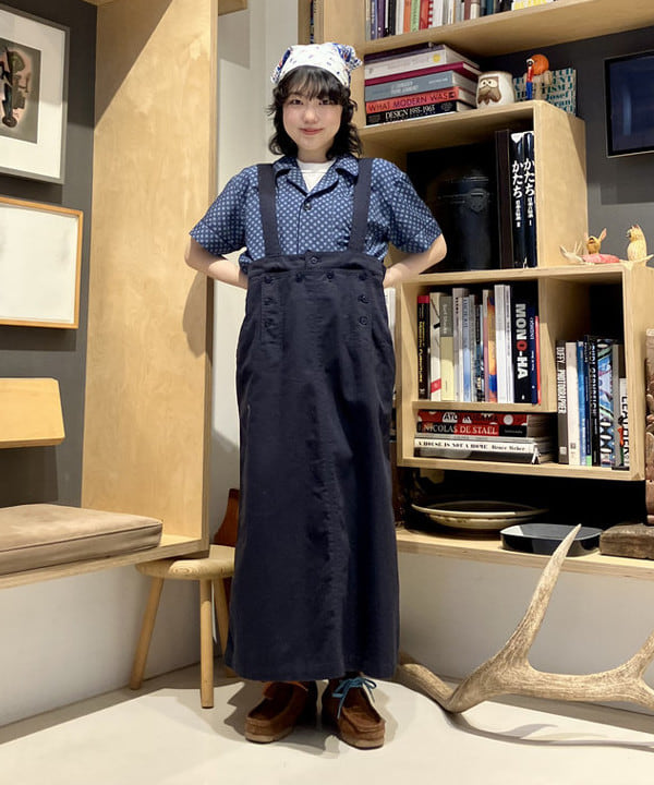 小原 もこさんの「BEAMS WOMEN｜ナイロン コーチ ジャケット」を使ったコーディネート