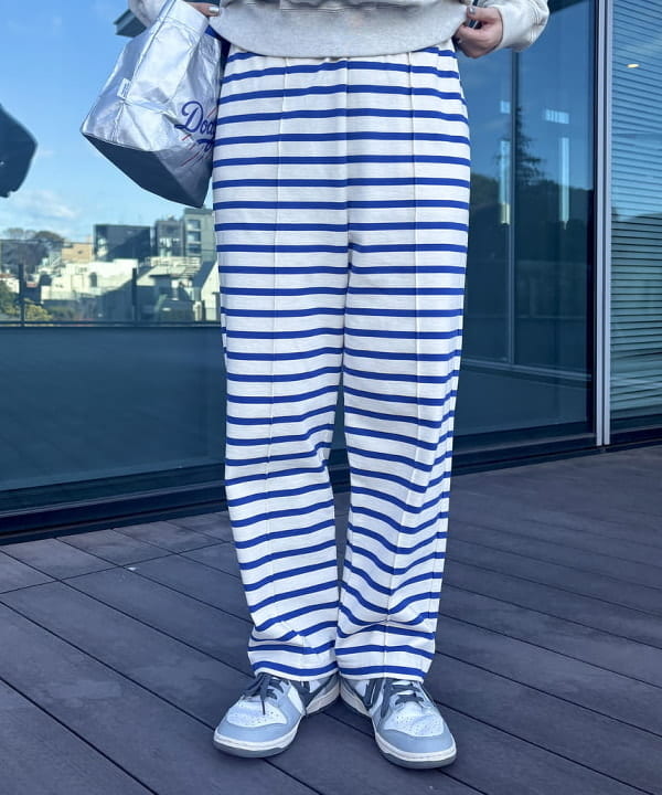 クロサワさんの「BEAMS WOMEN｜【別注】INFIELDER DESIGN MLB ロゴ YYB トートバッグ」を使ったコーディネート