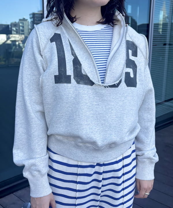 クロサワさんの「BEAMS WOMEN｜【別注】INFIELDER DESIGN MLB ロゴ YYB トートバッグ」を使ったコーディネート