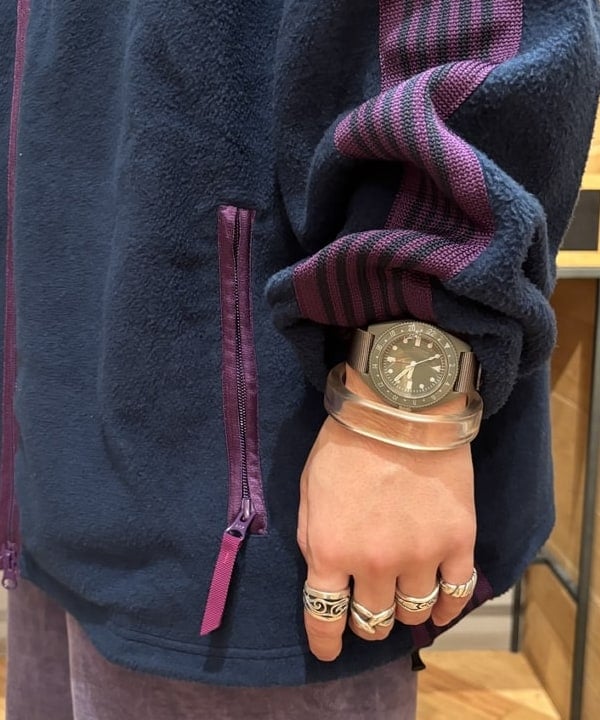 三宅 康平さんの「BEAMS WOMEN｜フェード ワイド スウェット パンツ」を使ったコーディネート