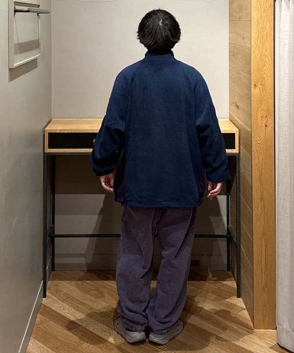三宅 康平さんの「BEAMS WOMEN｜フェード ワイド スウェット パンツ」を使ったコーディネート