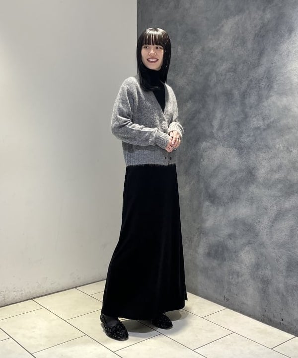 高木 菜央さんの「BEAMS WOMEN｜VIOLAd’ORO / TRERO シュリンク クロア トートバッグ」を使ったコーディネート
