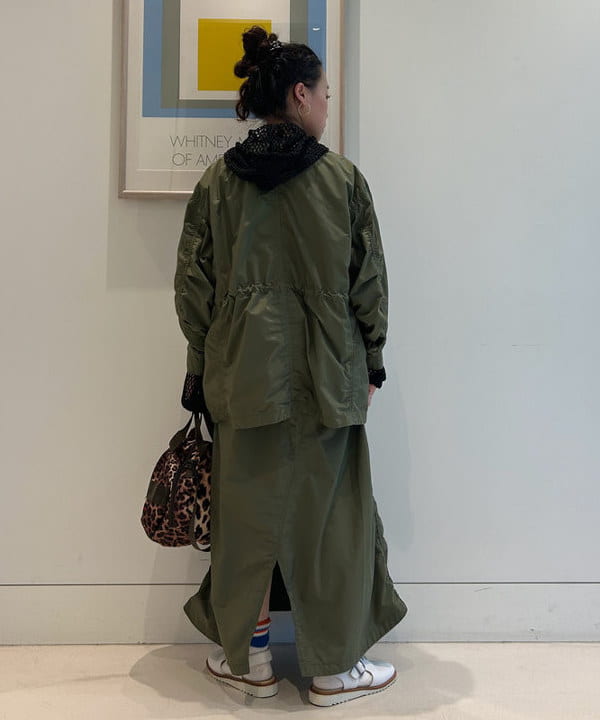 清水 彩乃さんの「BEAMS WOMEN｜【別注】BRIEFING / ヘルメット バッグ レオパード」を使ったコーディネート