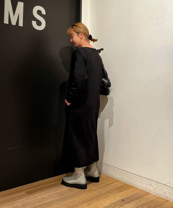 Ito_ririkaさんの「BEAMS WOMEN｜CAMINANDO / バックジップ ブーツ」を使ったコーディネート