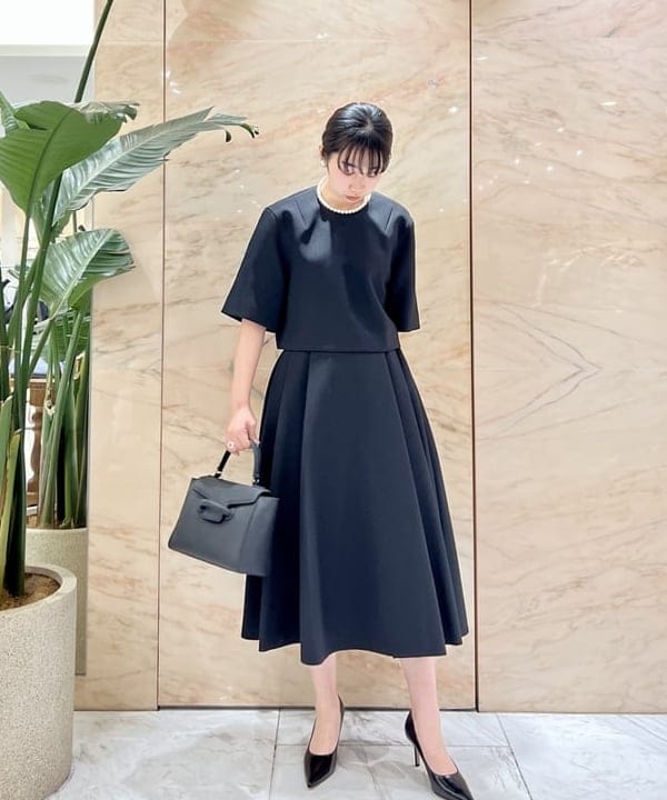 中丸　栞さんの「BEAMS WOMEN｜Demi-Luxe BEAMS / パールイヤリング」を使ったコーディネート