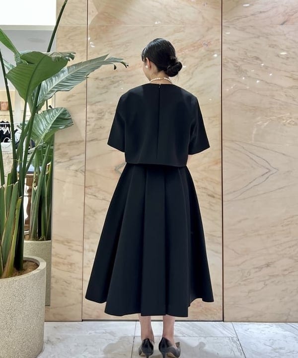 中丸　栞さんの「BEAMS WOMEN｜Demi-Luxe BEAMS / パールイヤリング」を使ったコーディネート