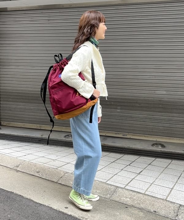 み　う　ちさんの「BEAMS WOMEN｜デニム シンチバック パンツ」を使ったコーディネート