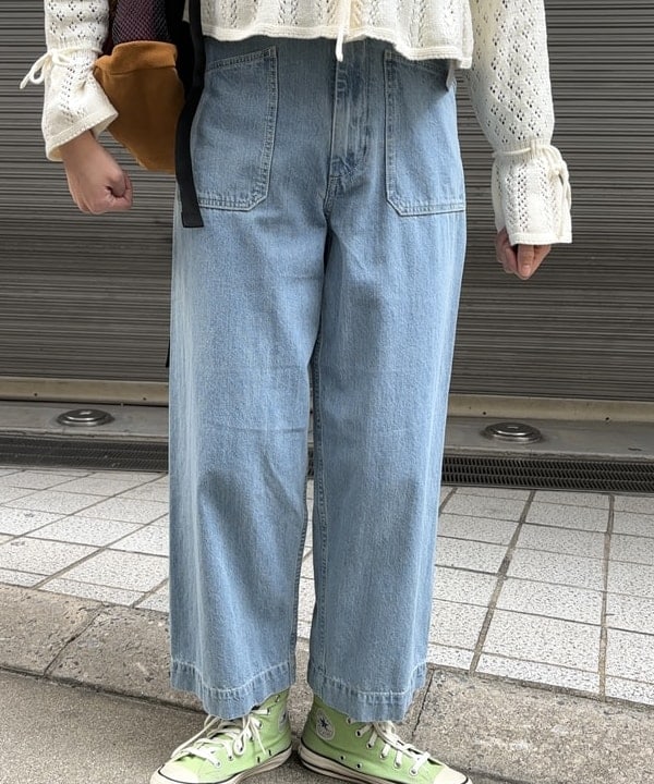 み　う　ちさんの「BEAMS WOMEN｜デニム シンチバック パンツ」を使ったコーディネート