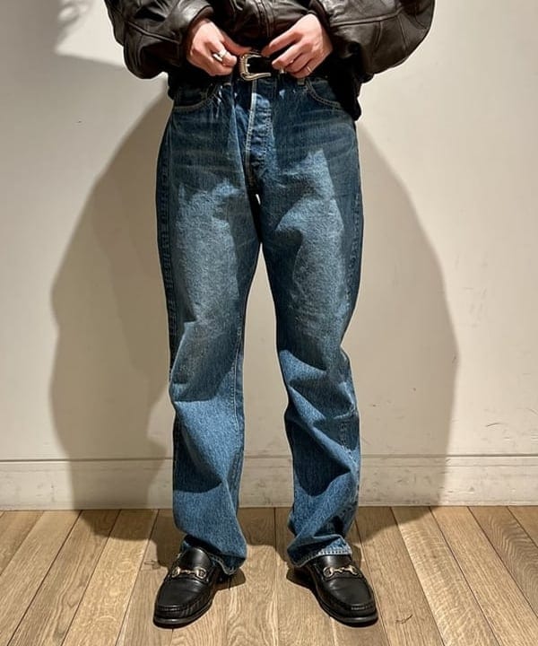 関澤 佑樹さんの「BEAMS WOMEN｜orSlow / STANDARD DENIM 105 2Year Wash」を使ったコーディネート