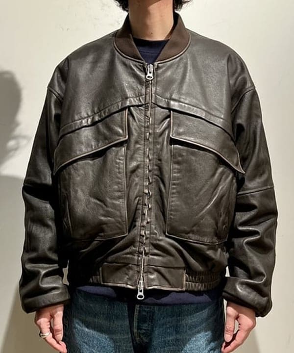 関澤 佑樹さんの「BEAMS WOMEN｜orSlow / STANDARD DENIM 105 2Year Wash」を使ったコーディネート