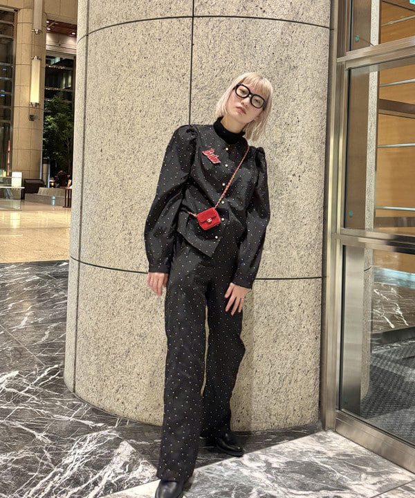 シミズ ネネさんの「BEAMS WOMEN｜sister jane / Waltz Ruffle Pants」を使ったコーディネート