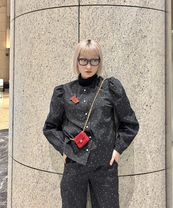 シミズ ネネさんの「BEAMS WOMEN｜sister jane / Waltz Ruffle Pants」を使ったコーディネート