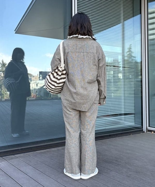 クロサワさんの「BEAMS WOMEN｜ストライプ チェック ビッグ ジャケット」を使ったコーディネート