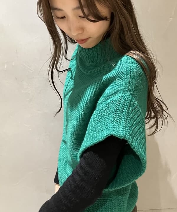 nodokaさんの「BEAMS WOMEN｜ミニ フェイクファー バッグ」を使ったコーディネート