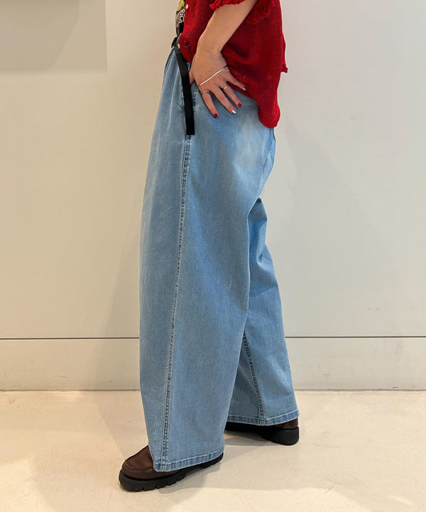 清水 彩乃さんの「BEAMS WOMEN｜7ゲージ フリル ポロ カーディガン」を使ったコーディネート