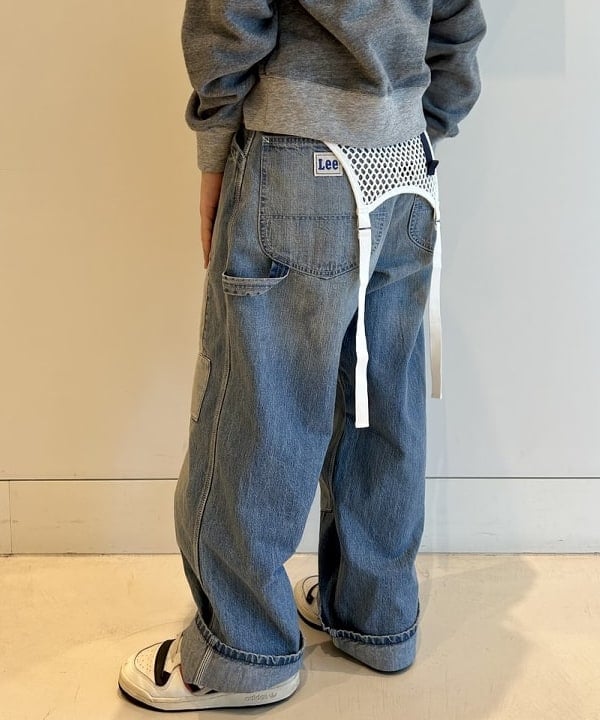 ナツハさんの「BEAMS WOMEN｜【別注】Lee / ダメージ & リペア ペインター パンツ」を使ったコーディネート