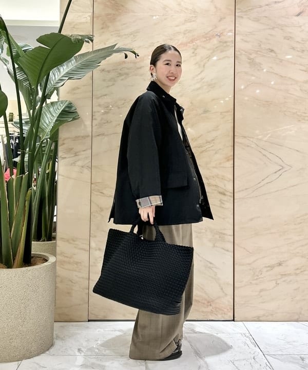 佐藤 美樹さんの「BEAMS WOMEN｜【別注】Barbour / BEDALE ジャケット」を使ったコーディネート