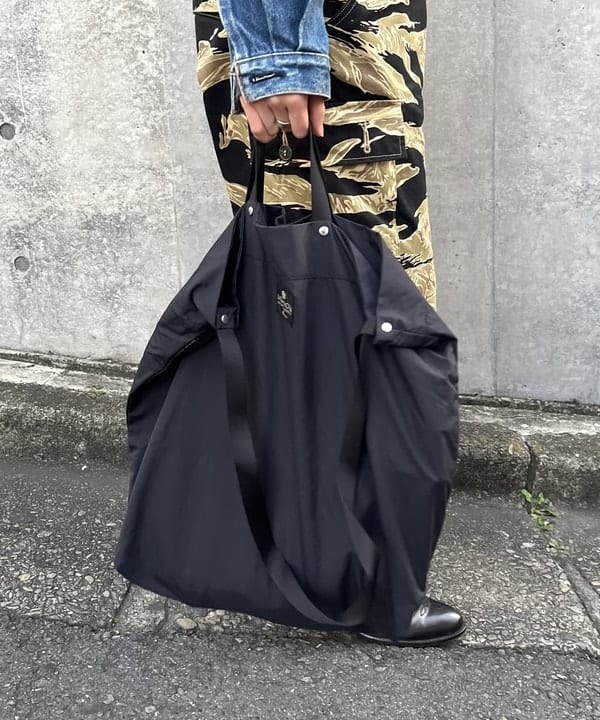 しもつまさんの「BEAMS WOMEN｜【別注】BAG’n’NOUN / NYLON PACK MAT」を使ったコーディネート