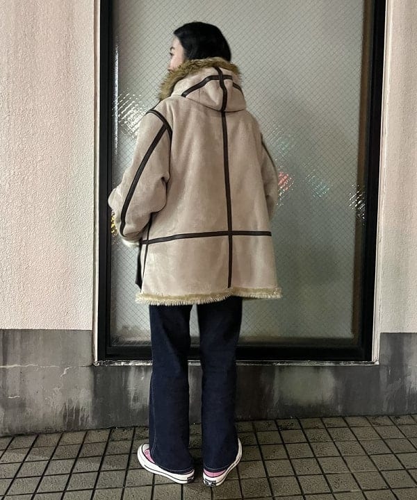 しもつまさんの「BEAMS WOMEN｜UNITED CARR × BEAMS BOY / 別注 B-7」を使ったコーディネート