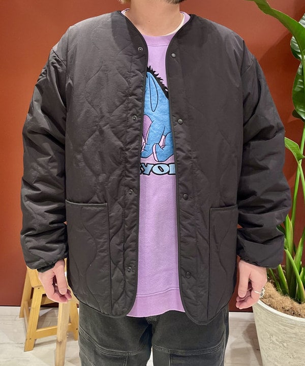 新里 京介さんの「BEAMS WOMEN｜ダブルポケット デニムパンツ」を使ったコーディネート