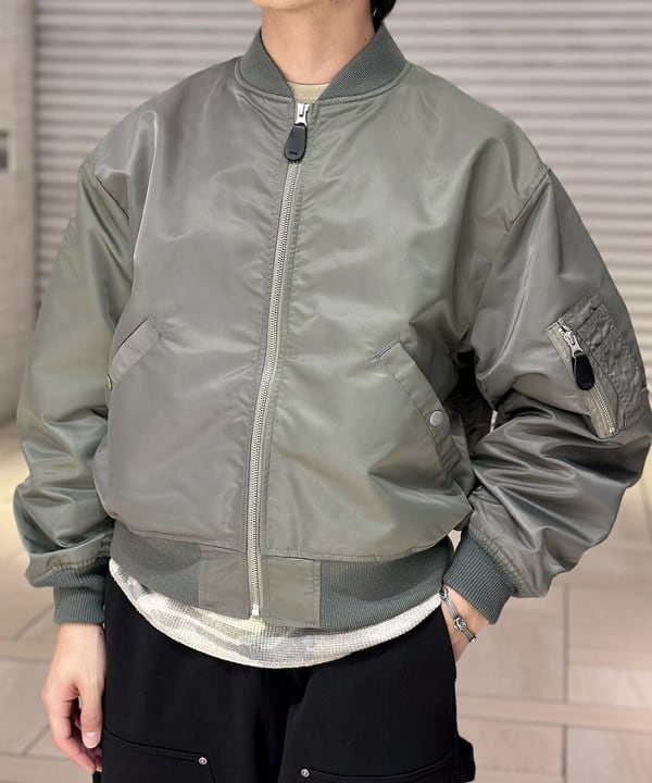 Kellyさんの「BEAMS WOMEN｜ダブルニースウェットパンツ」を使ったコーディネート