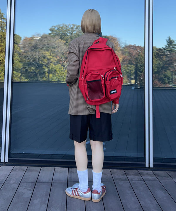 Hazukiさんの「BEAMS WOMEN｜ストレッチレース クルーネック Tシャツ」を使ったコーディネート