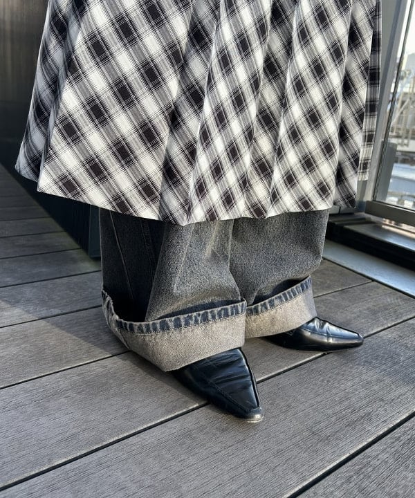 Hazukiさんの「BEAMS WOMEN｜オーバーダイ デニム パンツ」を使ったコーディネート