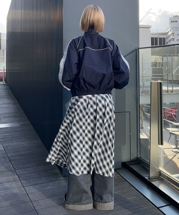 Hazukiさんの「BEAMS WOMEN｜オーバーダイ デニム パンツ」を使ったコーディネート