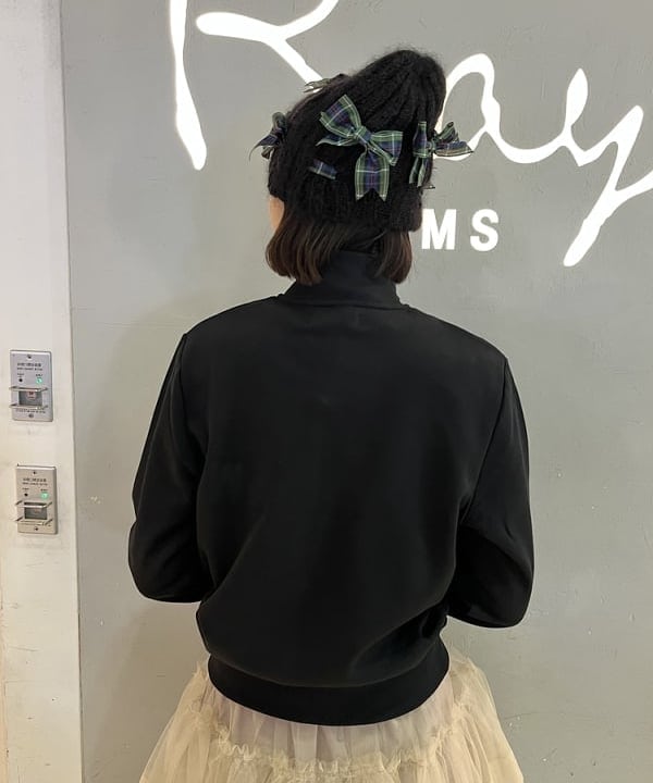 神坂 莉子さんの「BEAMS WOMEN｜XOLO JEWELRY / Anchor Link Bracelet」を使ったコーディネート